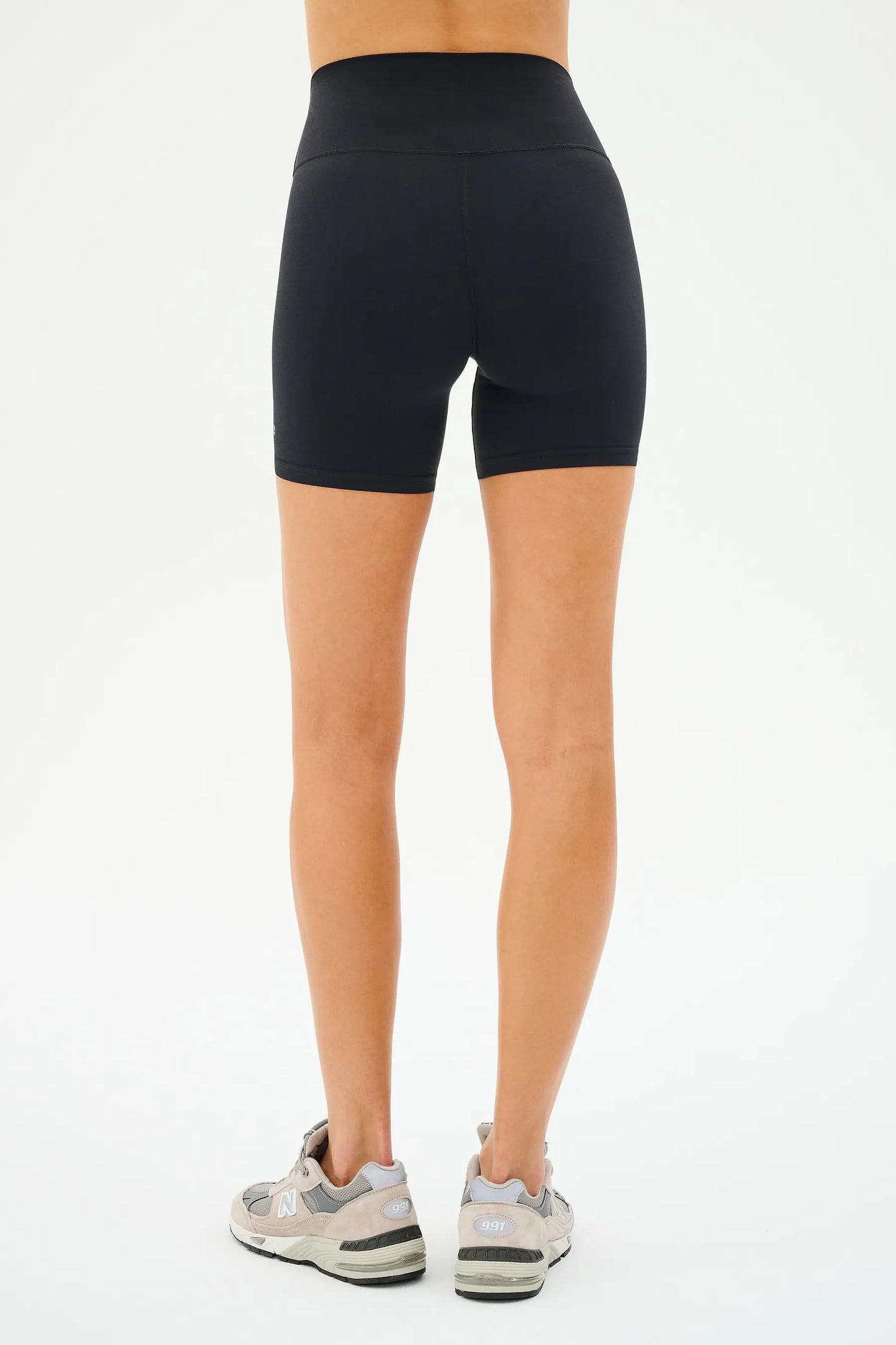 Airweight High Waist Short - Black