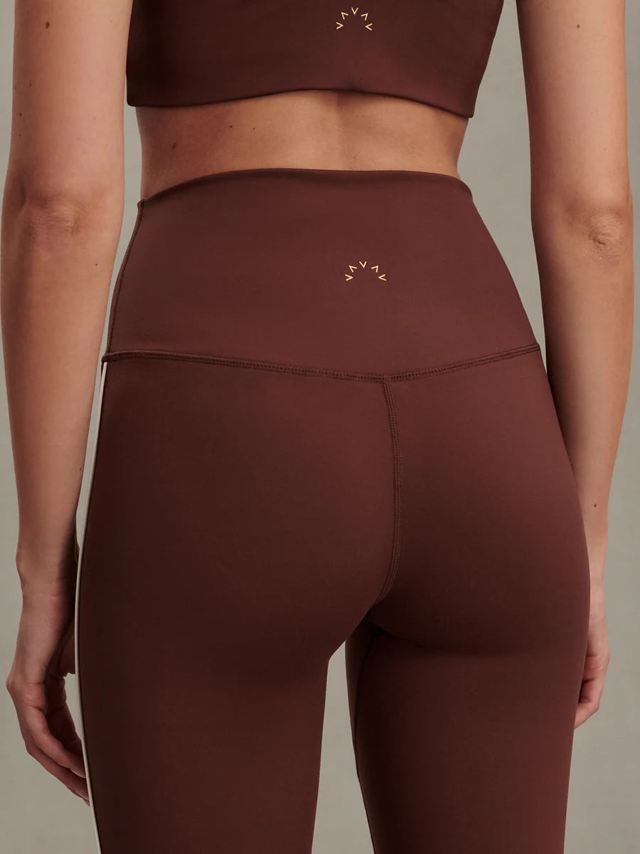FreeSoft™ Piped Legging 25" - Brownstone