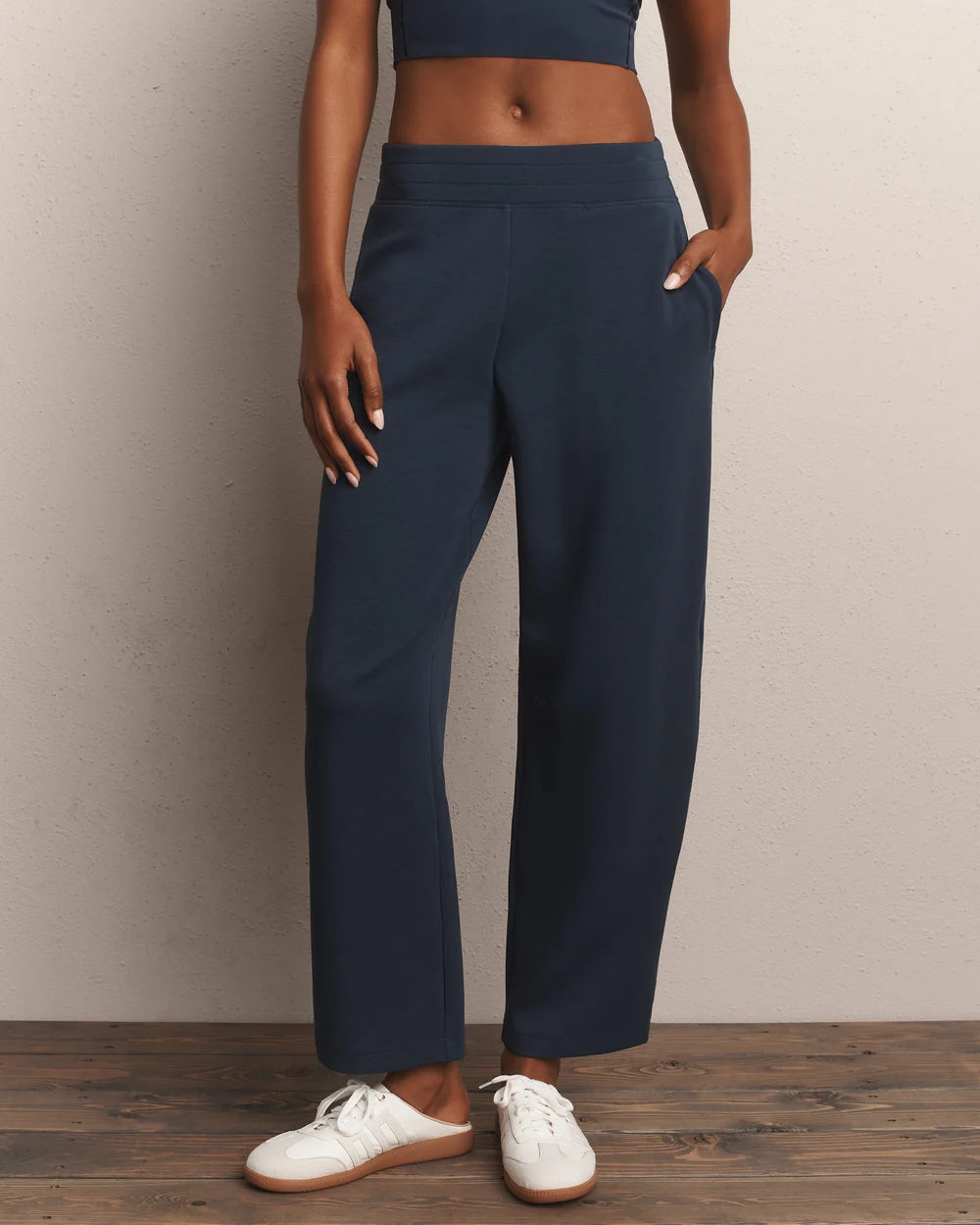 DreamGlow® Barrel Leg Pant - Navy