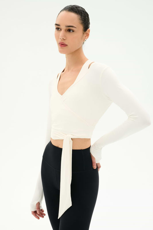 Bella Airweight Lite Wrap - White
