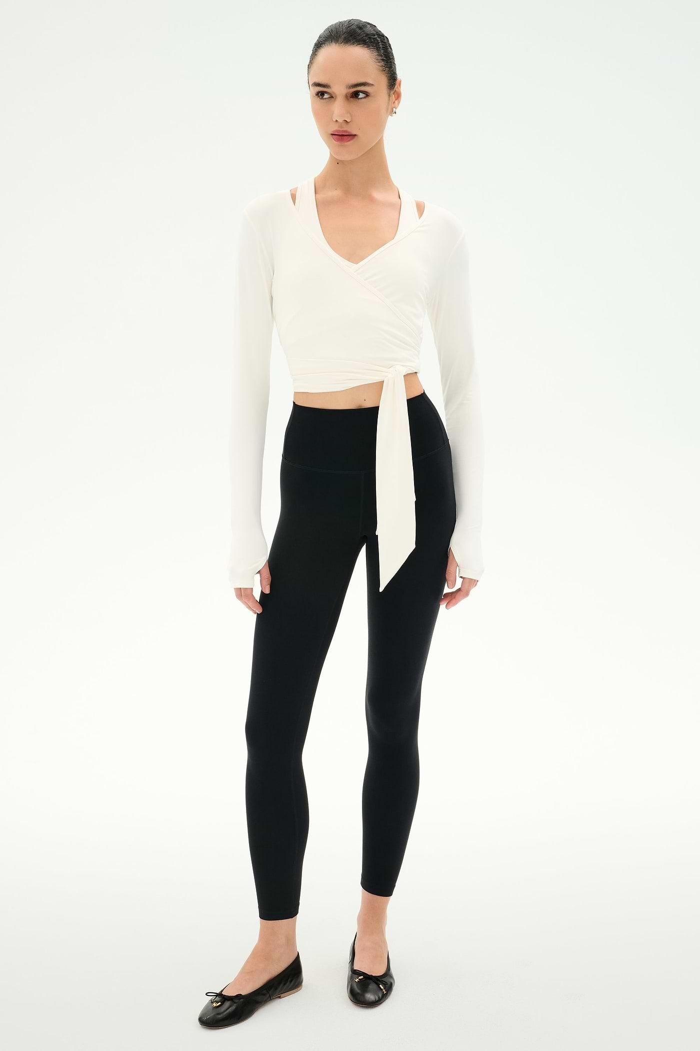 Bella Airweight Lite Wrap - White