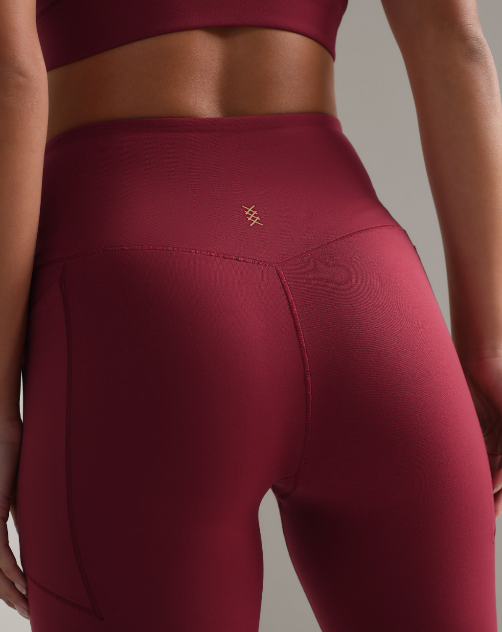 Revive 7/8 Pocket Legging- Cranberry XS-XXL