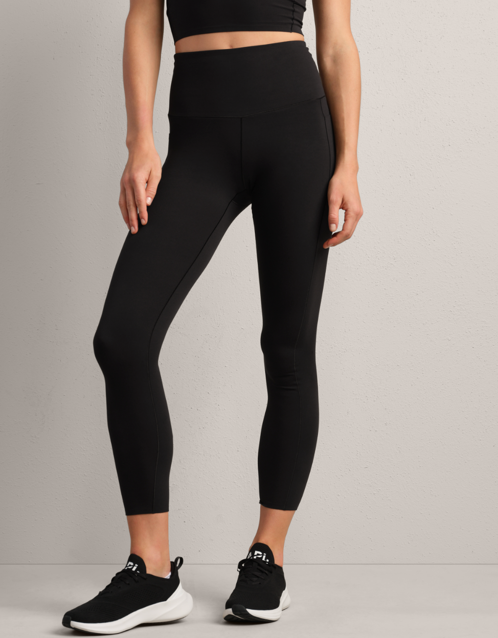 Revive 7/8 Pocket Legging- Black XS-XXL