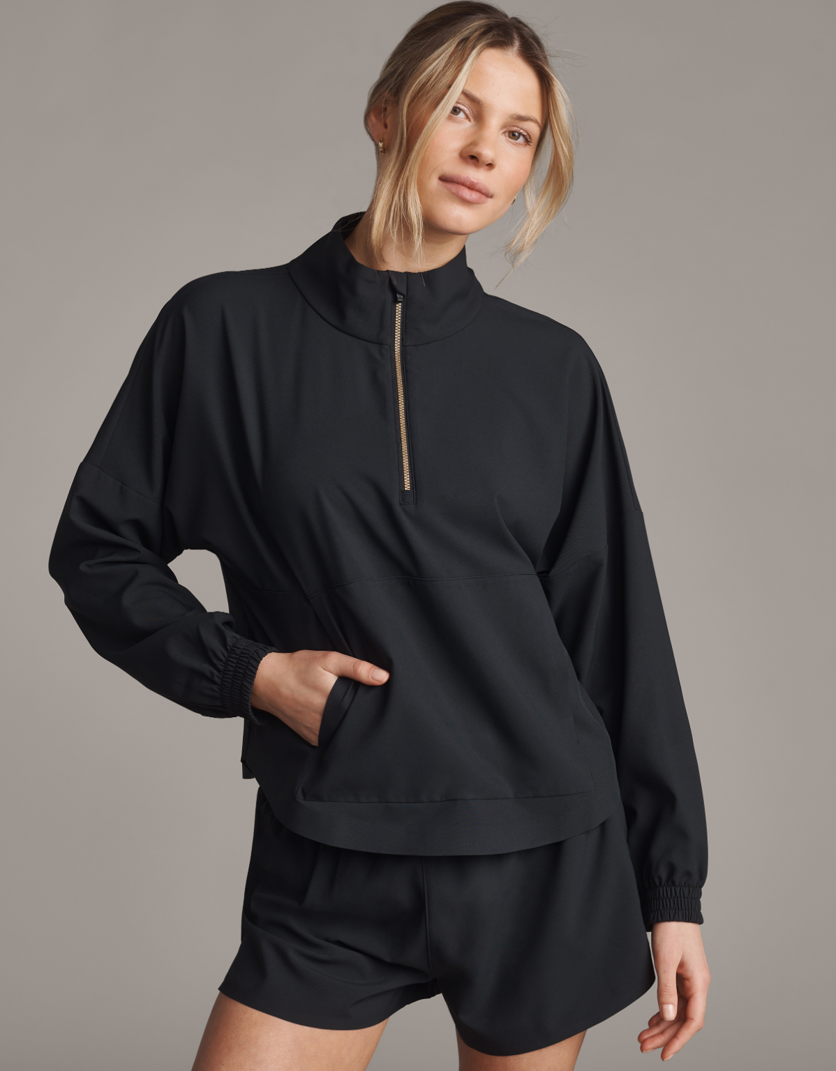Mirage Anorak- Black S-XL