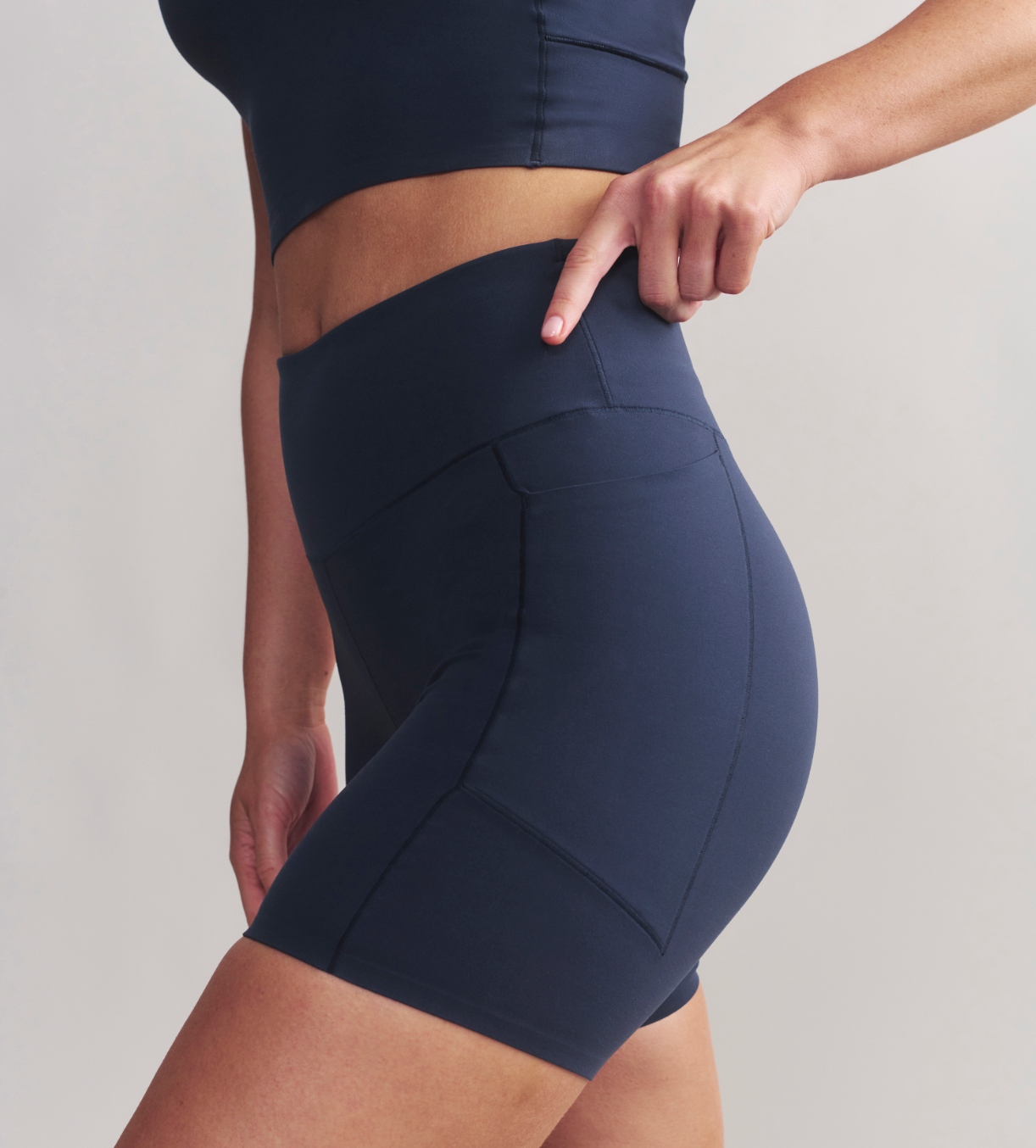 Revive 6" Short- Navy Blue XS-XXL