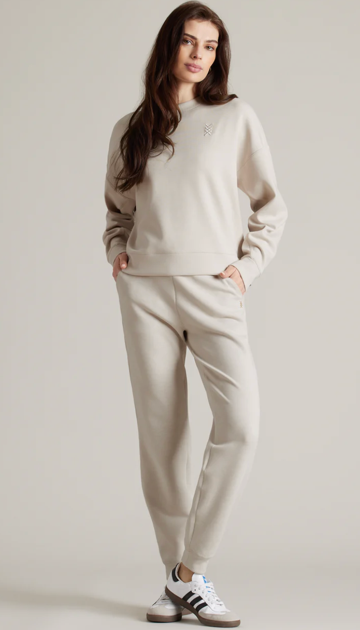 DreamGlow™ Crew Neck- Sand