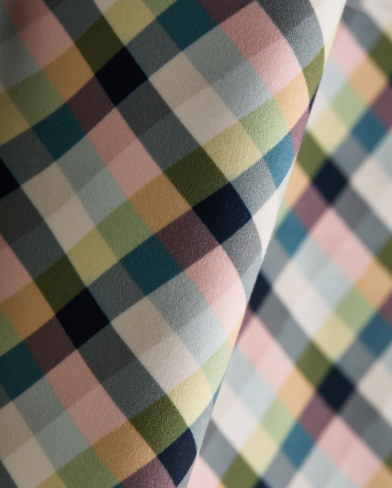 16" Course to Court Skort - Navy Multi Plaid