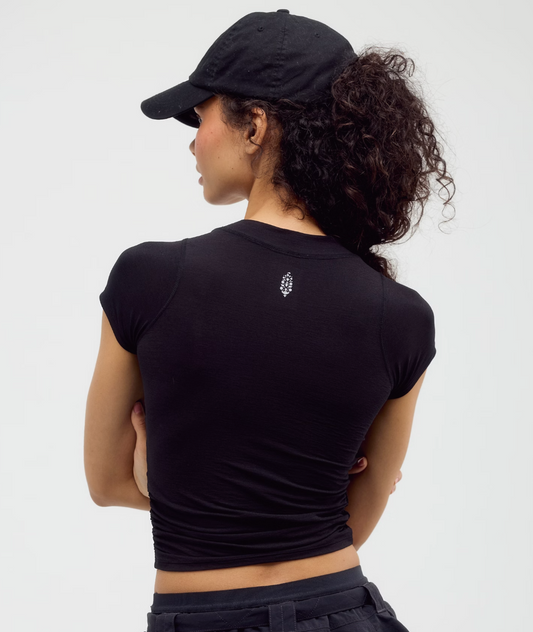 Tempo Ruched UV Protection Tee - Black
