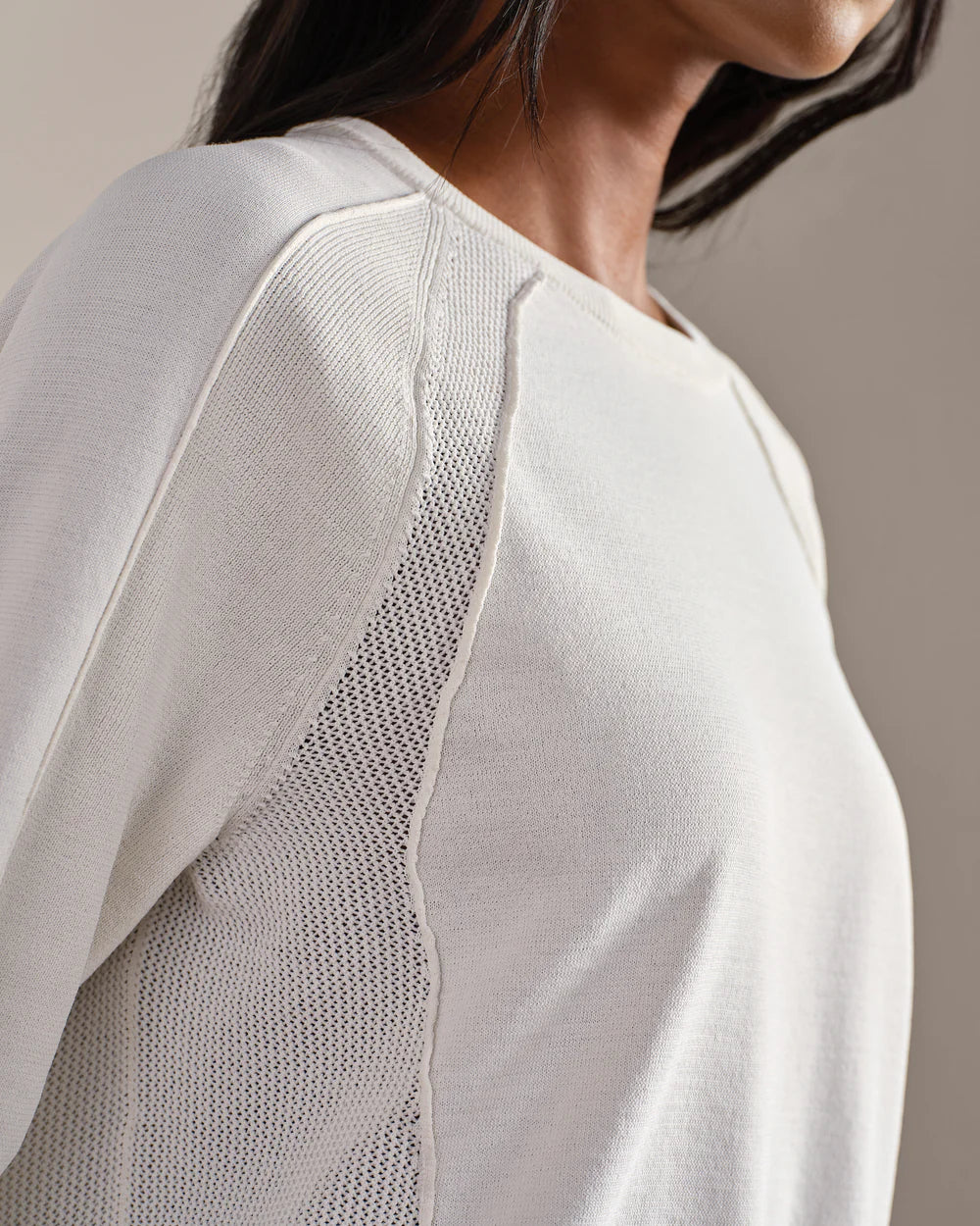 Sporty Sweater - Snow White