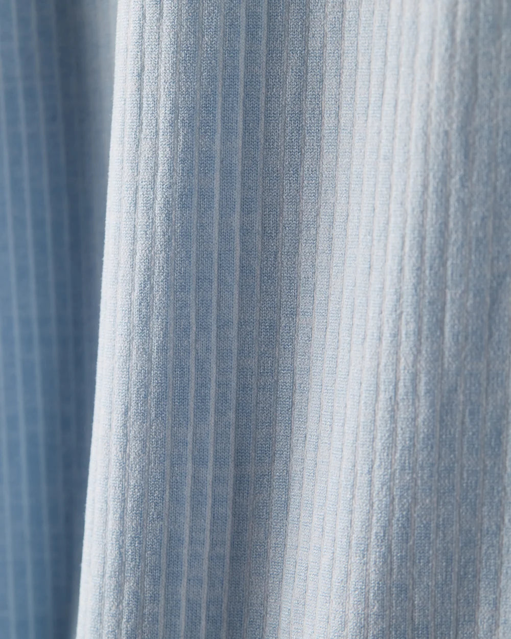 Strata Long Sleeve - Frost Blue