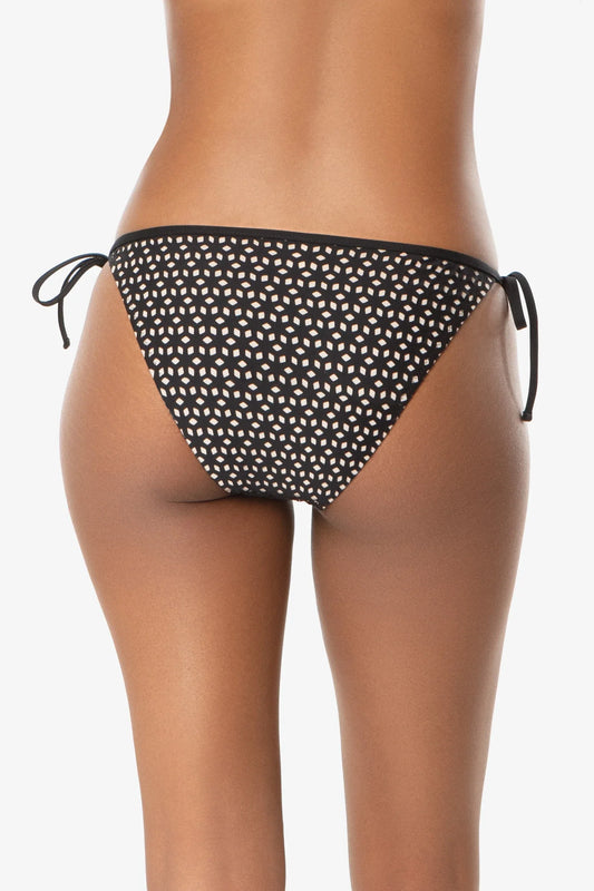 String Bottom With Binding | Black Laser Cut