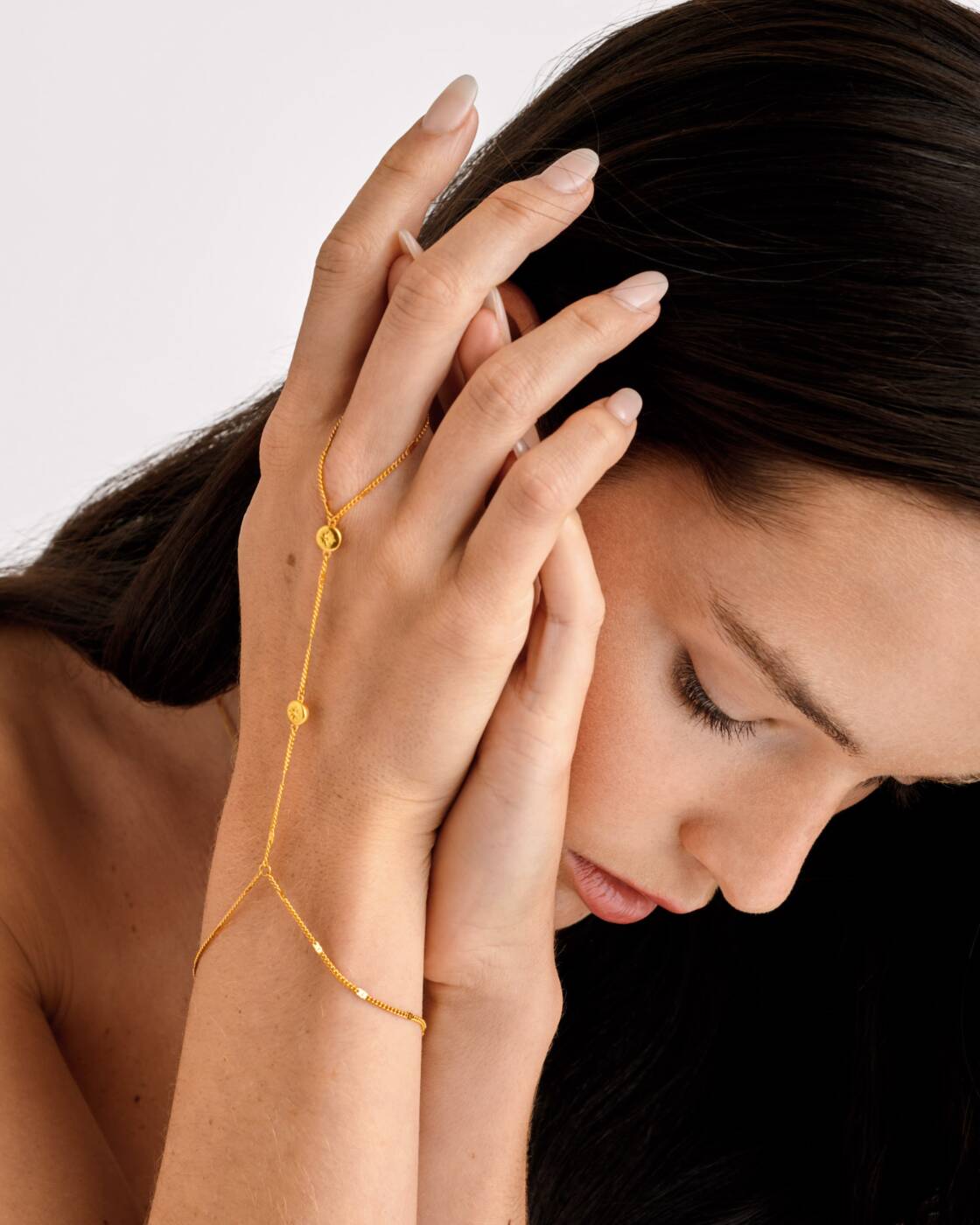 Aphira Waterproof Gold Hand Chain