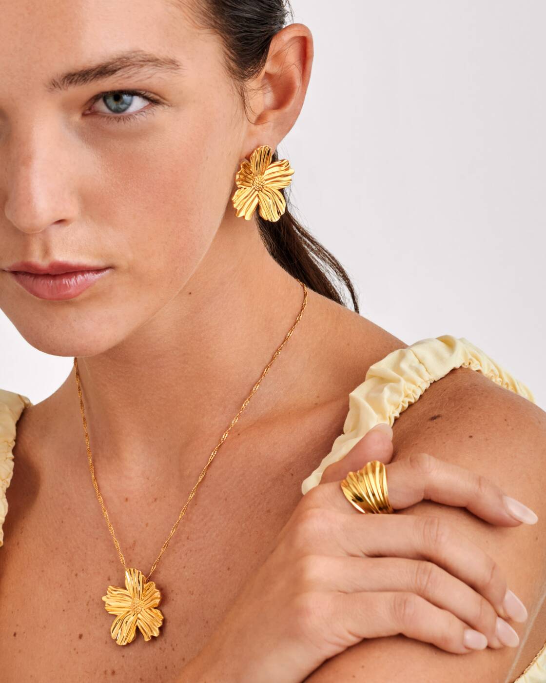 Floramour Waterproof Gold Necklace